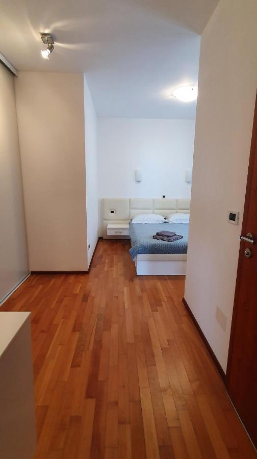 Lukovo Seafront Apartments Екстер'єр фото
