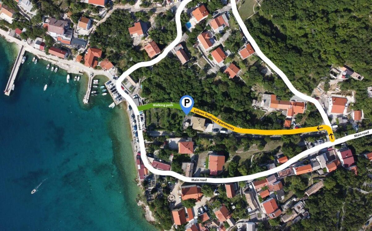 Lukovo Seafront Apartments Екстер'єр фото